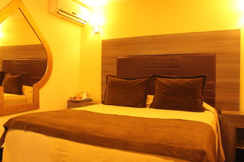 Cosmopolita Hostel ซานติอาโก ภายนอก รูปภาพ